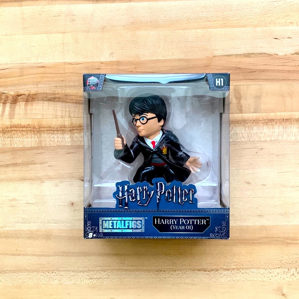 🆕Harry Potter 4” Collectible Figure by Jada Toys…Offers wanted!!!